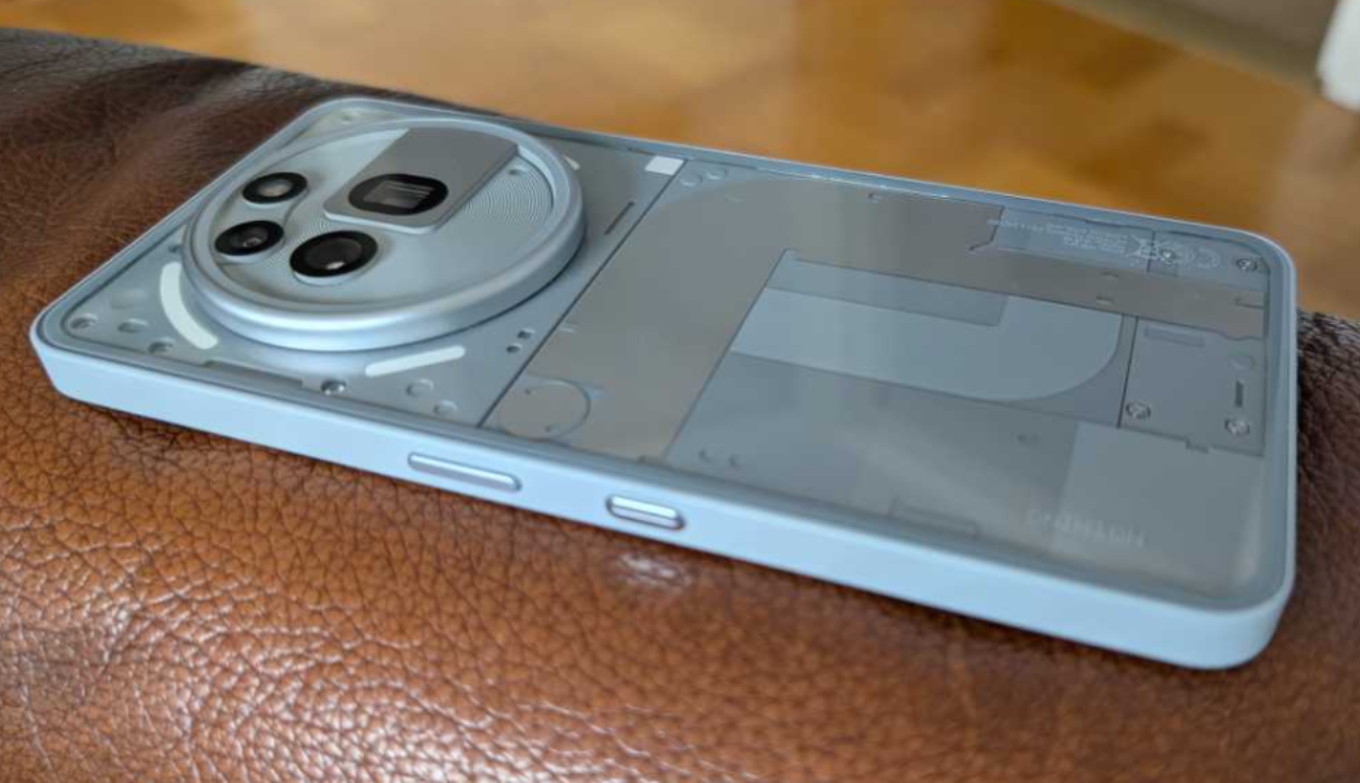 Nothing Phone 4a 
