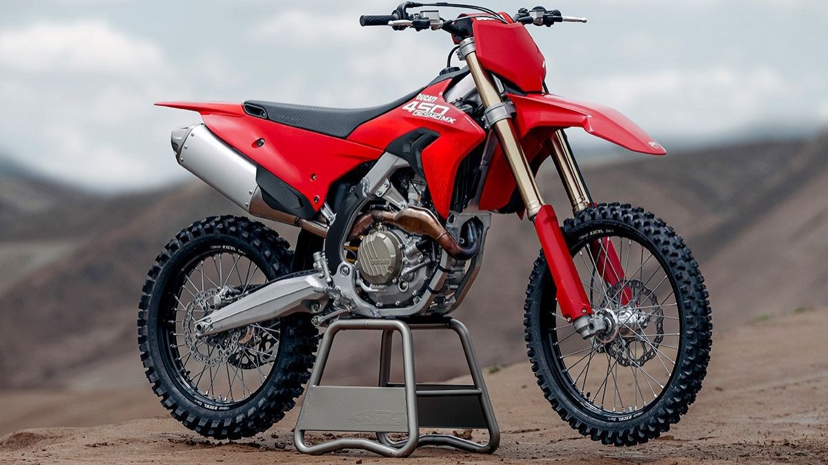 Ducati Desmo450 MX